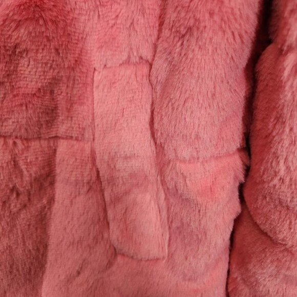 Love83 Faux Fur Jacket in Pink - Size XL‎ - Picture 3 of 9